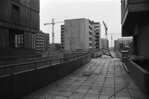 Building_Itä-Pasila_1974.jpg